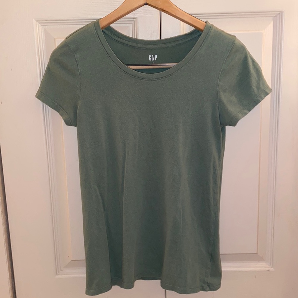 GAP Tee